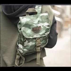 Victoria secrets camp backpack